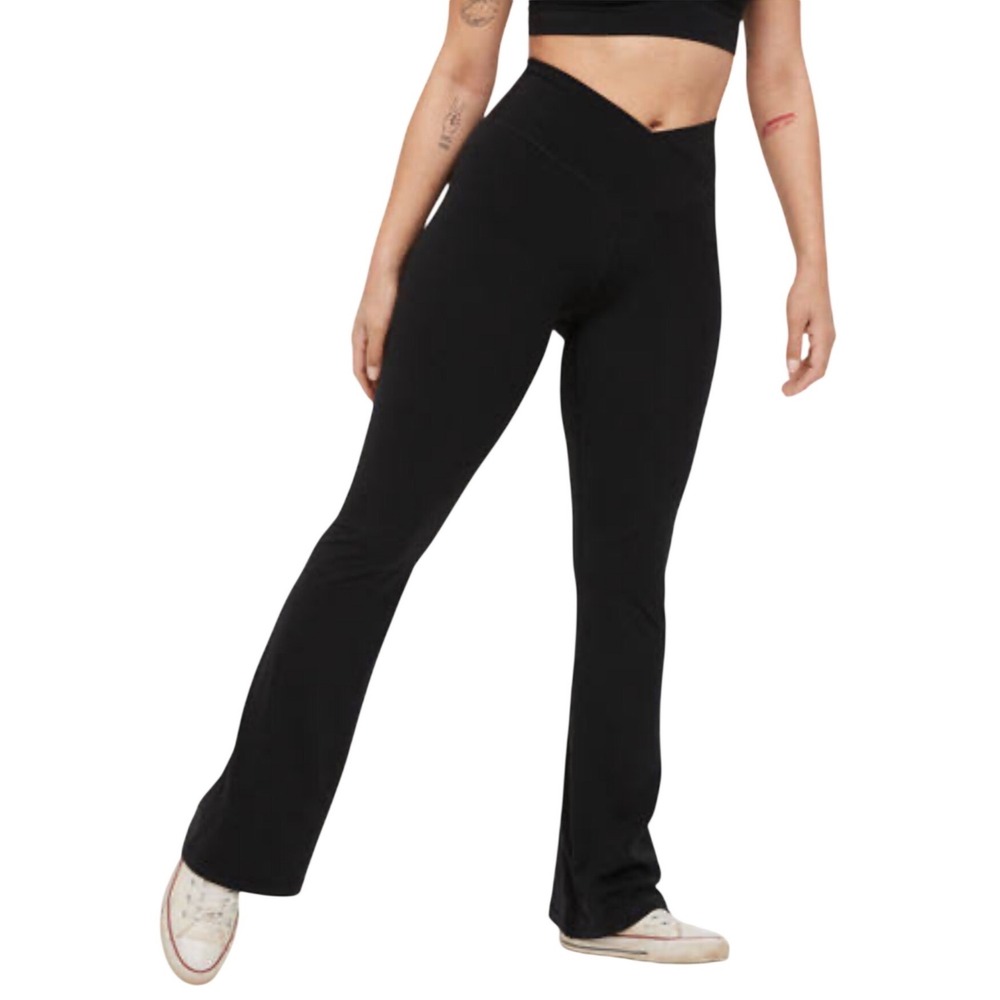 OFFLINE by Aerie Real Me Crossover Flare Leggings Black High Rise M
